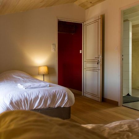 Le Puy Carmin - Chambre d'hôtes avec jacuzzi Bazoges-en-Paillers Exterior foto