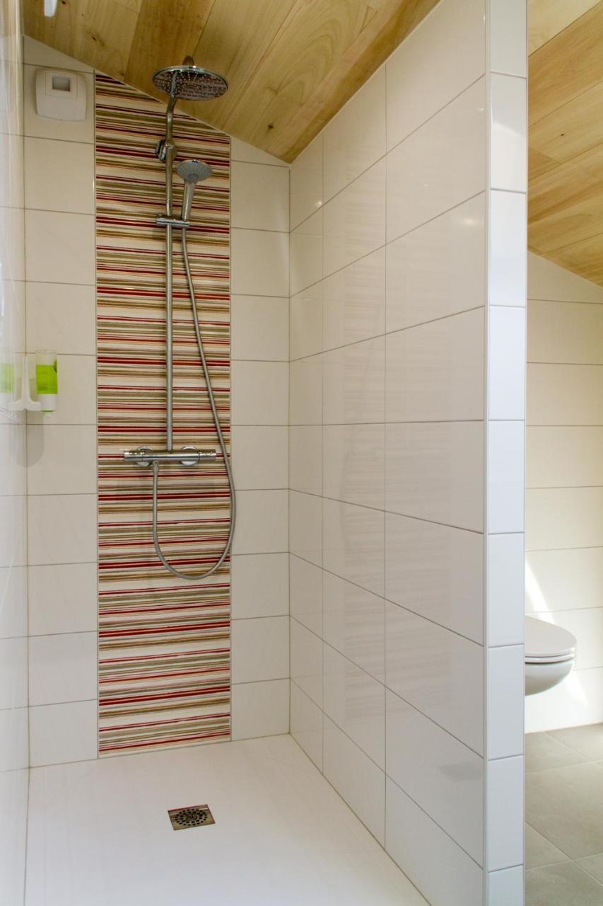 Le Puy Carmin - Chambre d'hôtes avec jacuzzi Bazoges-en-Paillers Exterior foto