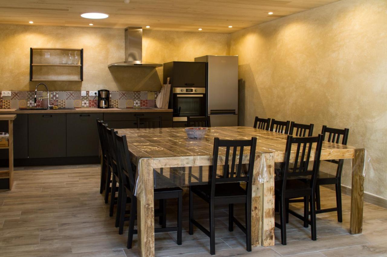 Le Puy Carmin - Chambre d'hôtes avec jacuzzi Bazoges-en-Paillers Exterior foto